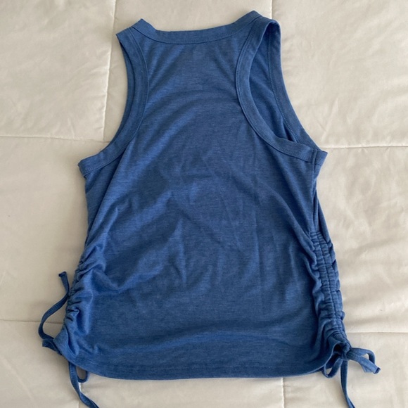 SO blue rouched tank. Size XS juniors - Picture 3 of 4